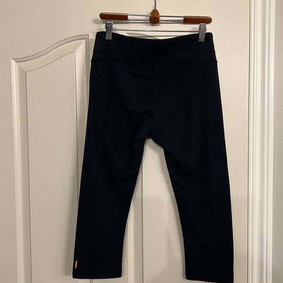 Navy Blue Lucy Powermax workout capri pants size M - Picture 2 of 6